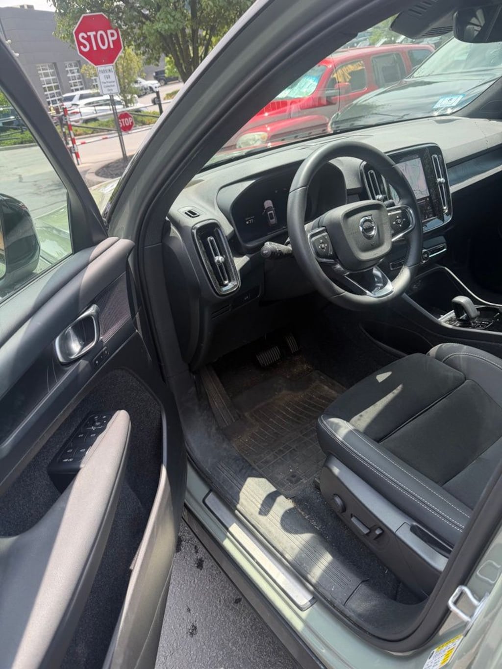 Certified 2023 Volvo XC40 Recharge Pure Electric Plus SUV