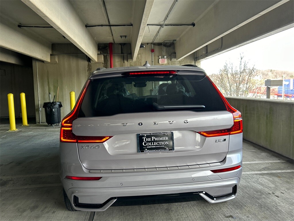New 2026 Volvo XC60 B5 Plus SUV