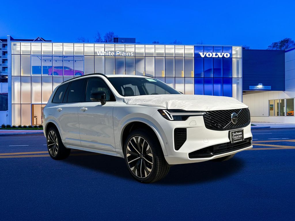 2026 Volvo XC90 Plug-In Hybrid