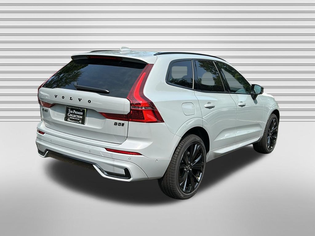 New 2026 Volvo XC60 B5 Ultra Black Edition SUV