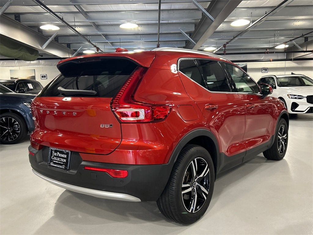 Certified 2023 Volvo XC40 B5 AWD Plus Bright SUV