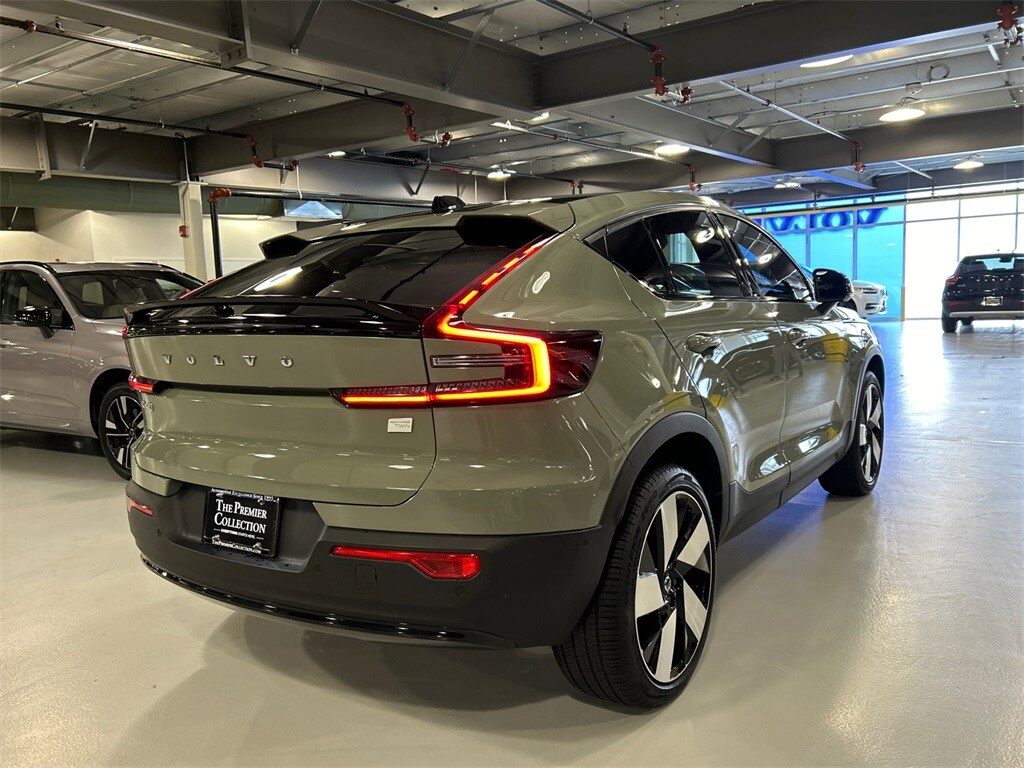 2023 Volvo C40 Recharge Ultimate photo 2