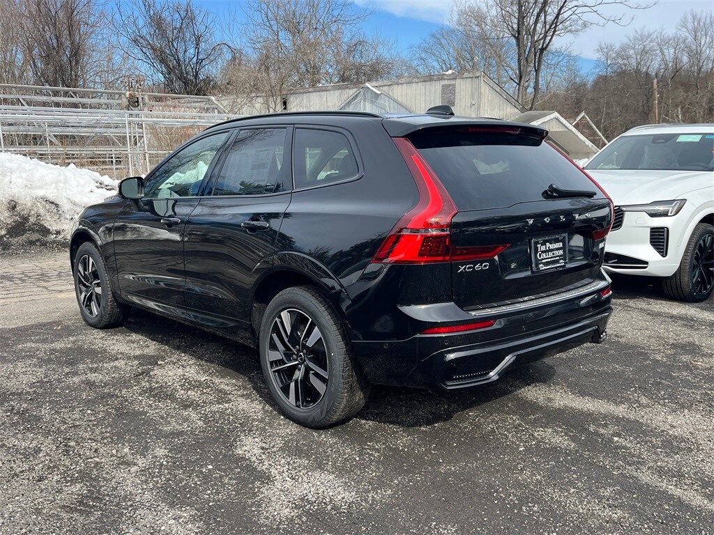 New 2026 Volvo XC60 B5 Plus SUV