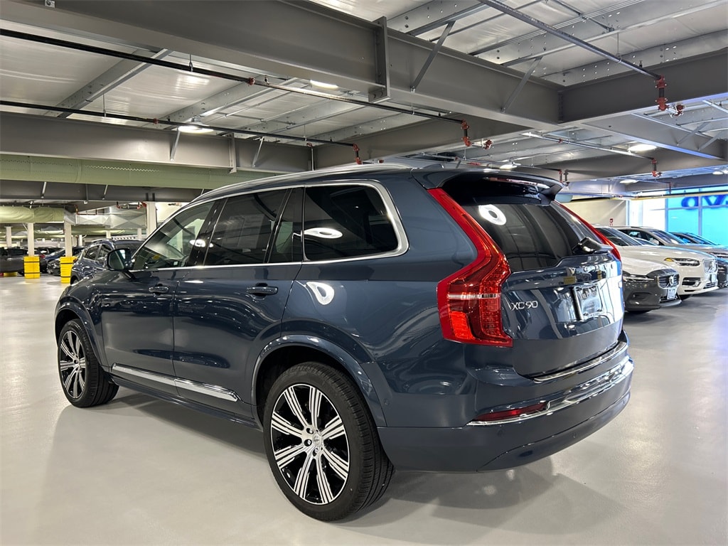 Certified 2024 Volvo XC90 plug-in hybrid T8 Ultimate Bright 7-Seater SUV