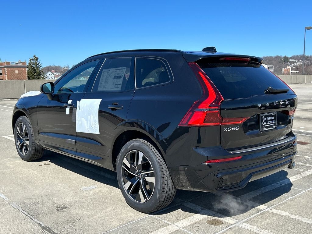 New 2026 Volvo XC60 B5 Plus SUV