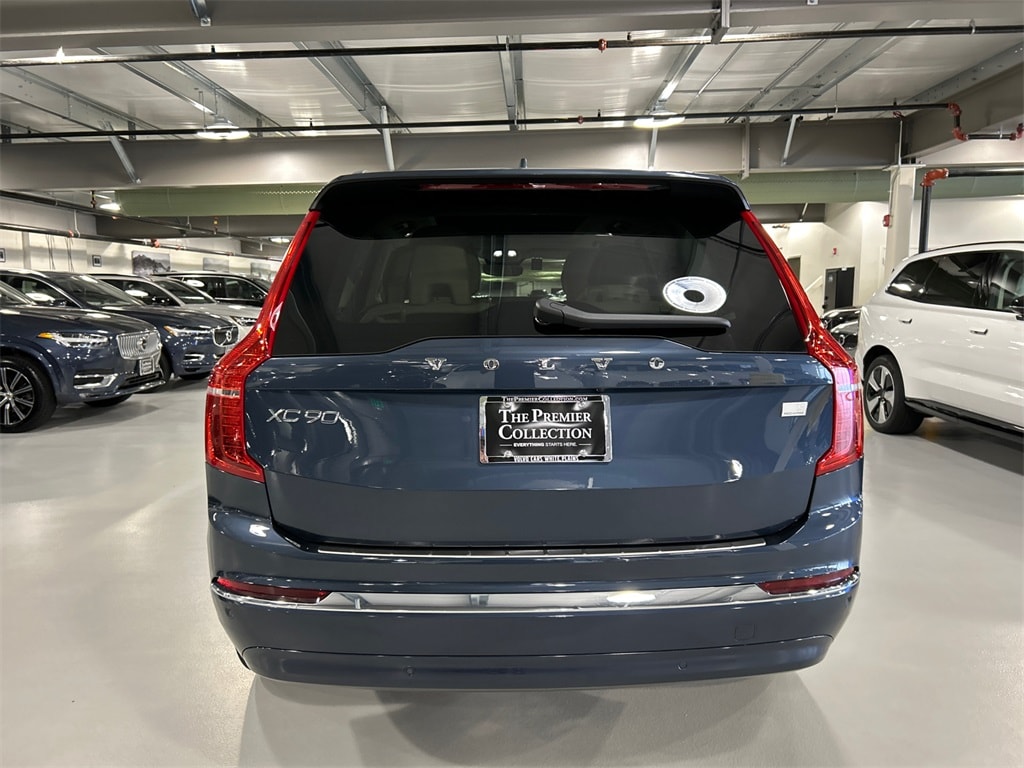 Certified 2024 Volvo XC90 plug-in hybrid T8 Ultimate Bright 7-Seater SUV
