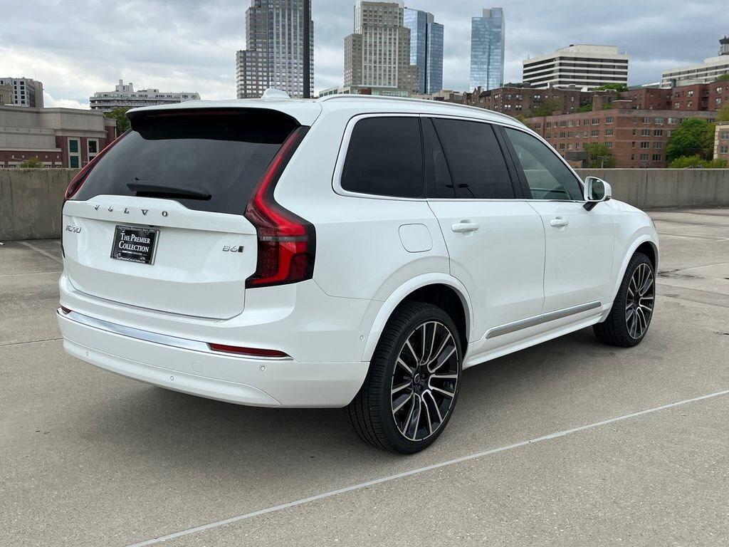 New 2026 Volvo XC90 B6 Plus 7-Seater SUV