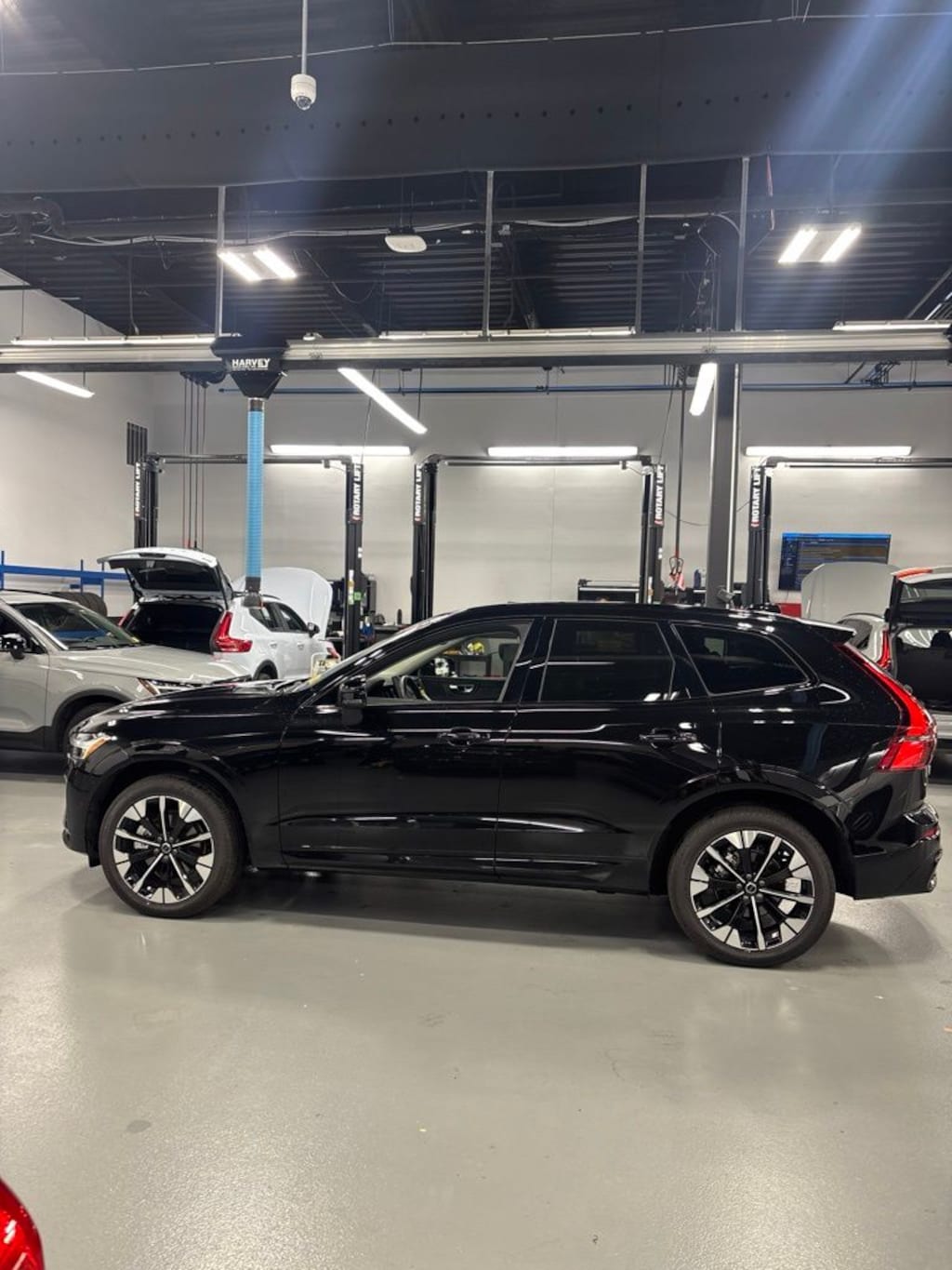New 2026 Volvo XC60 B5 Plus SUV
