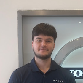 Staff member Daniel Zefi from ID_0ef7f4