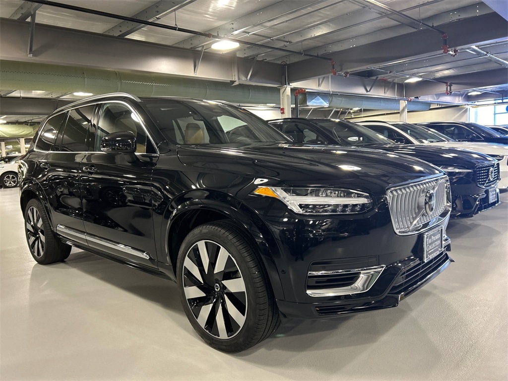 2023 Volvo XC90 Ultimate's photo