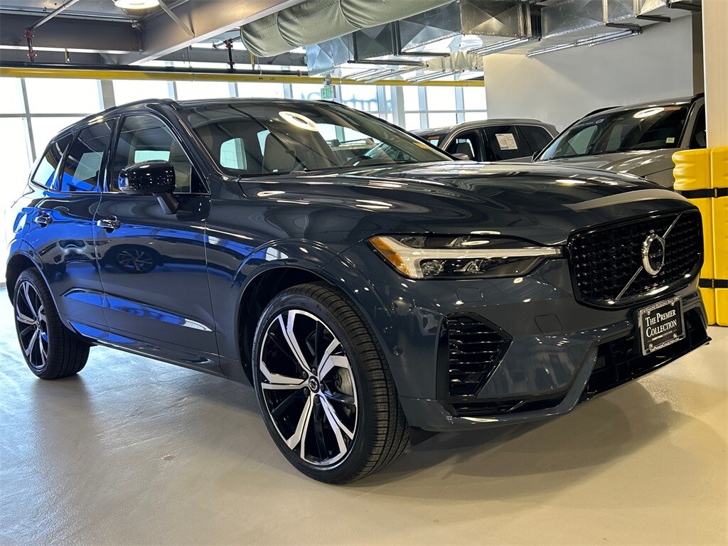Certified 2024 Volvo XC60 plug-in hybrid T8 Ultimate Dark SUV