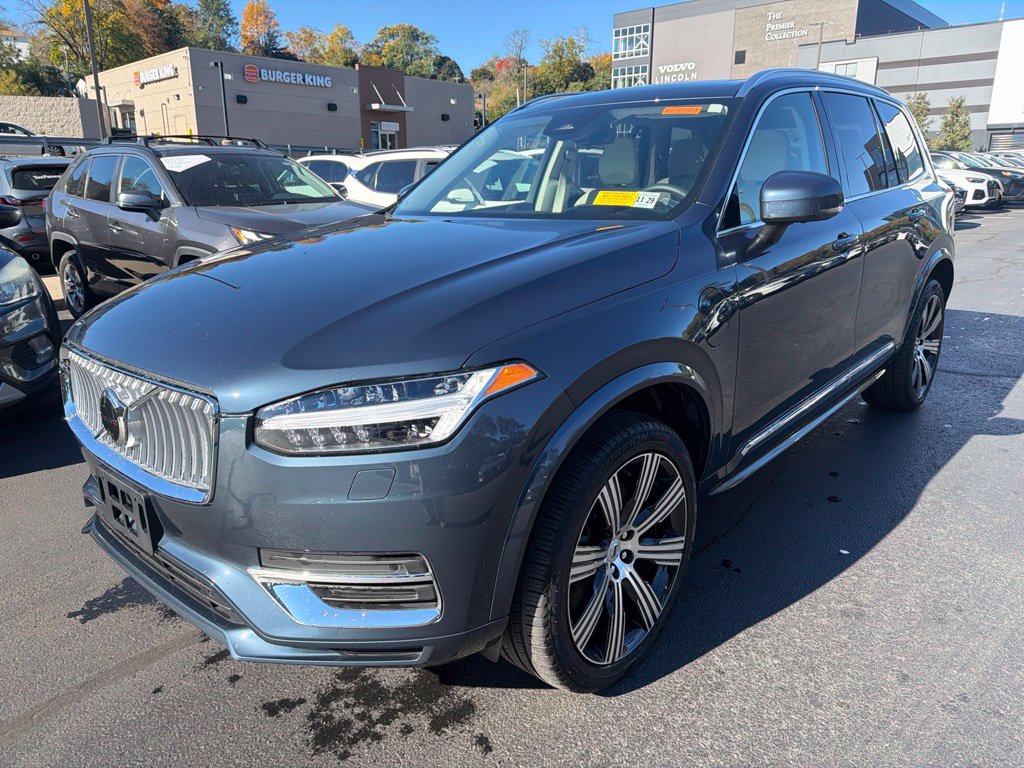 Certified 2025 Volvo XC90 plug-in hybrid T8 Ultra 7-Seater SUV