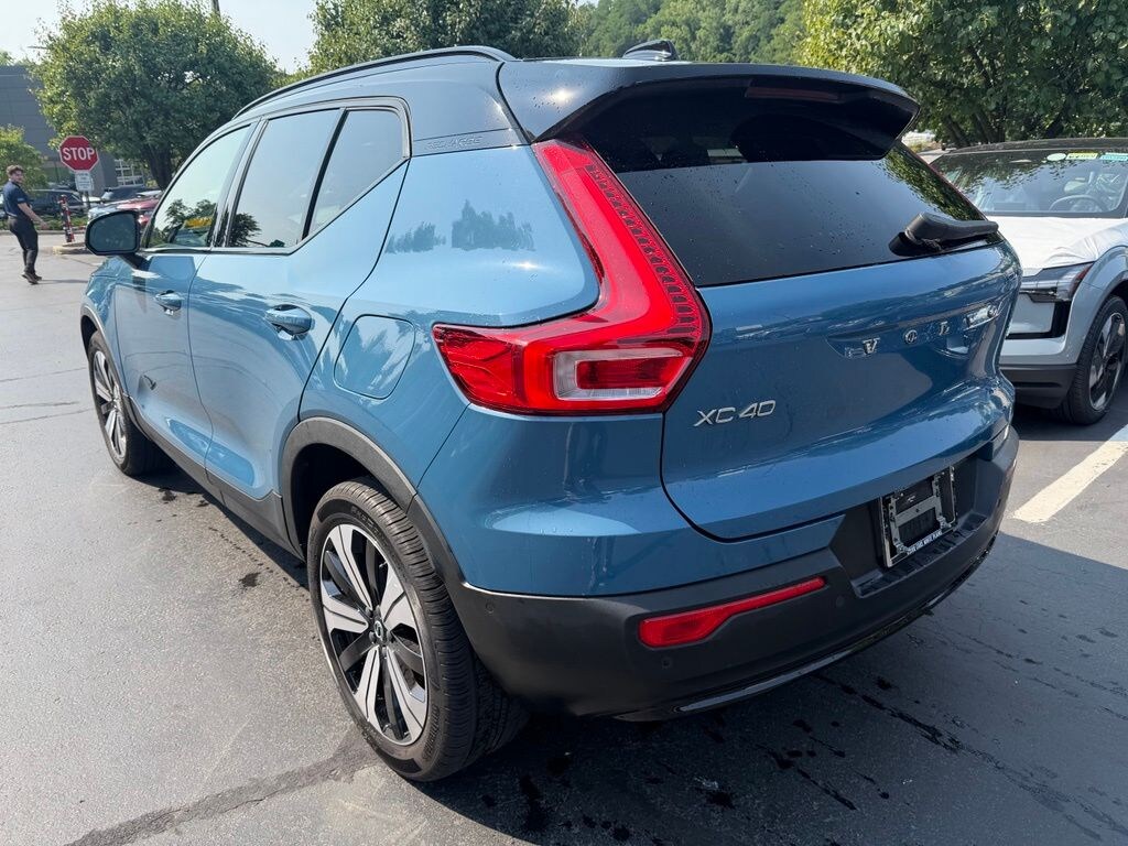 Used 2023 Volvo XC40 Recharge Pure Electric Plus SUV