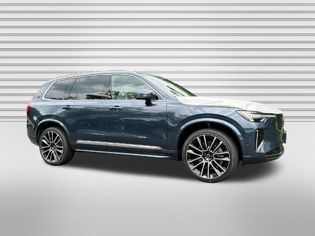 New 2026 Volvo XC90 B6 Plus 7-Seater SUV
