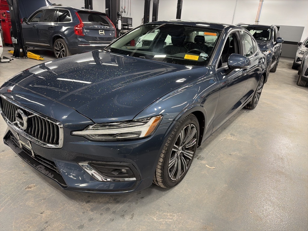 2020 Volvo S60 Inscription's photo