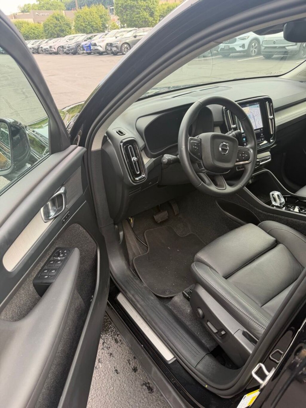 Used 2026 Volvo XC40 B5 Plus SUV
