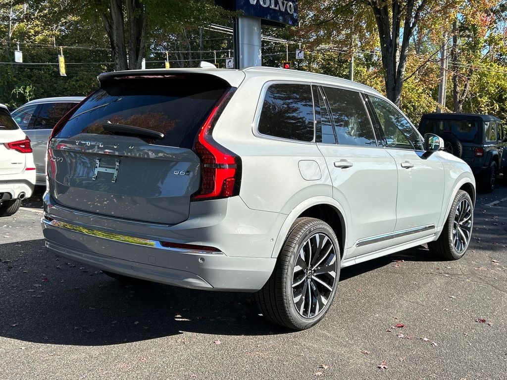 New 2026 Volvo XC90 B6 Plus 7-Seater SUV