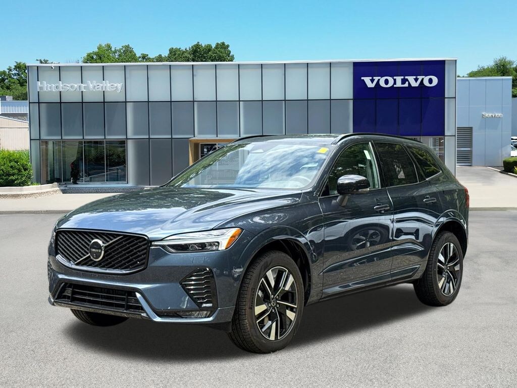 New 2026 Volvo XC60 B5 Plus SUV