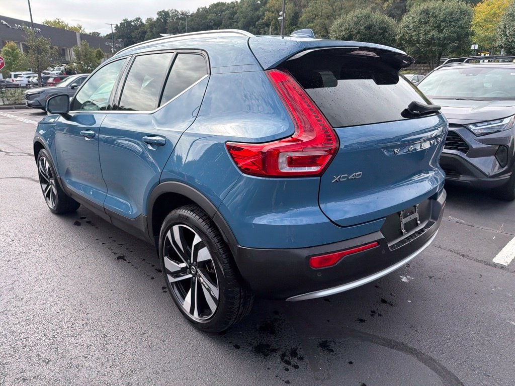 Used 2024 Volvo XC40 B5 Plus Bright SUV