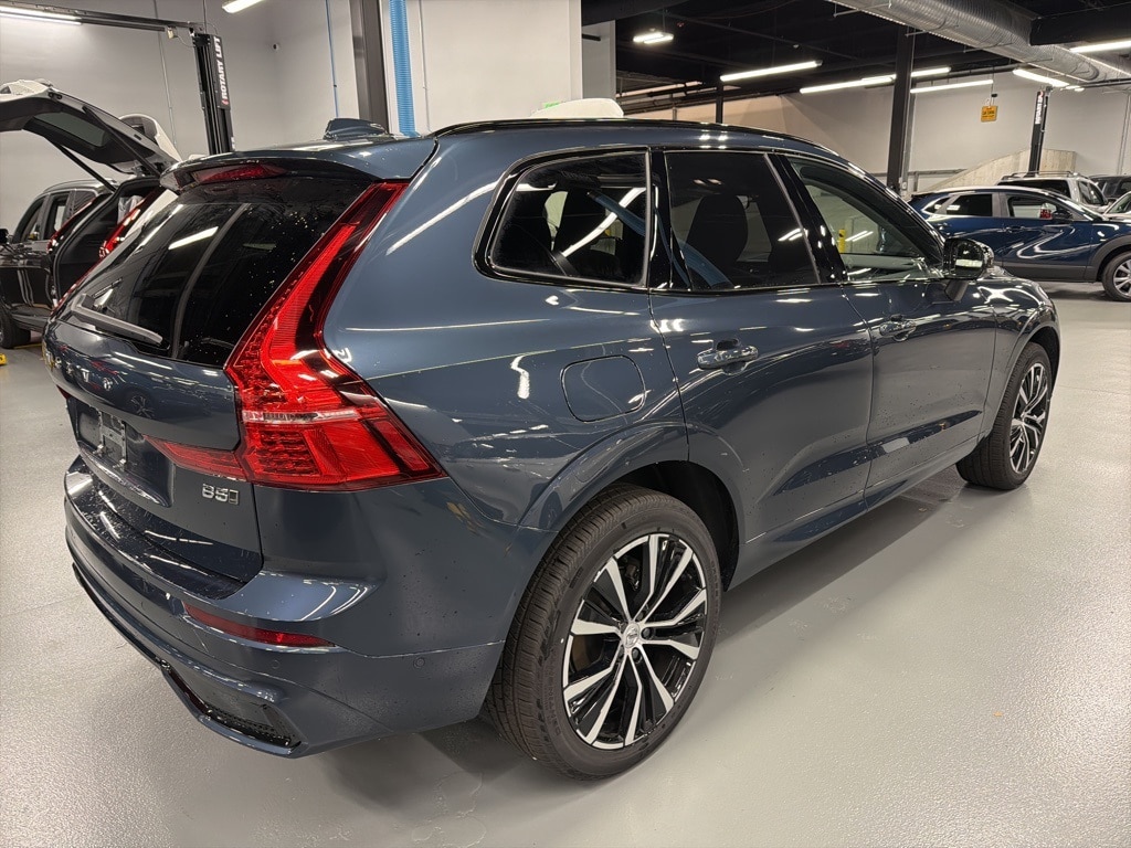 Certified 2025 Volvo XC60 B5 Plus SUV
