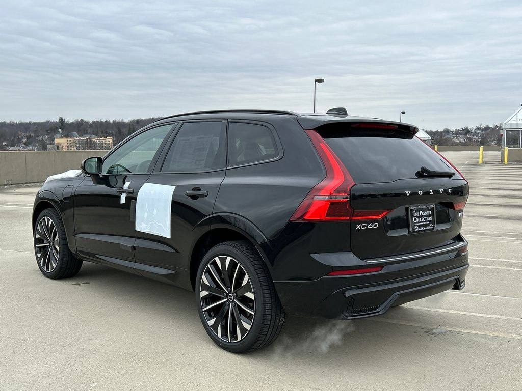 New 2026 Volvo XC60 plug-in hybrid T8 Ultra SUV