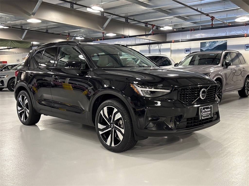2024 Volvo XC40