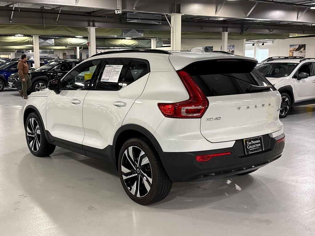 Certified 2023 Volvo XC40 B5 AWD Plus Dark SUV