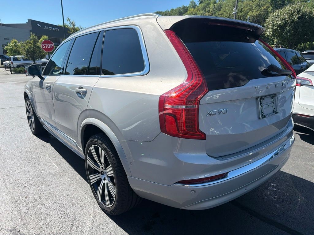 Used 2024 Volvo XC90 plug-in hybrid T8 Plus 6-Seater SUV