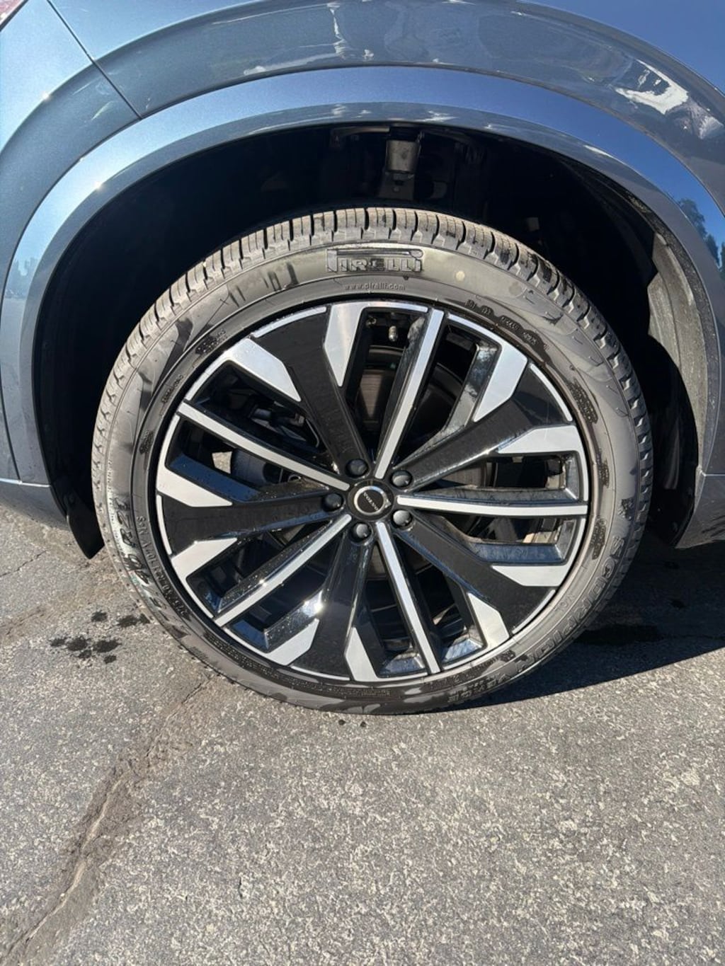 New 2026 Volvo XC90 B5 Plus 7-Seater SUV