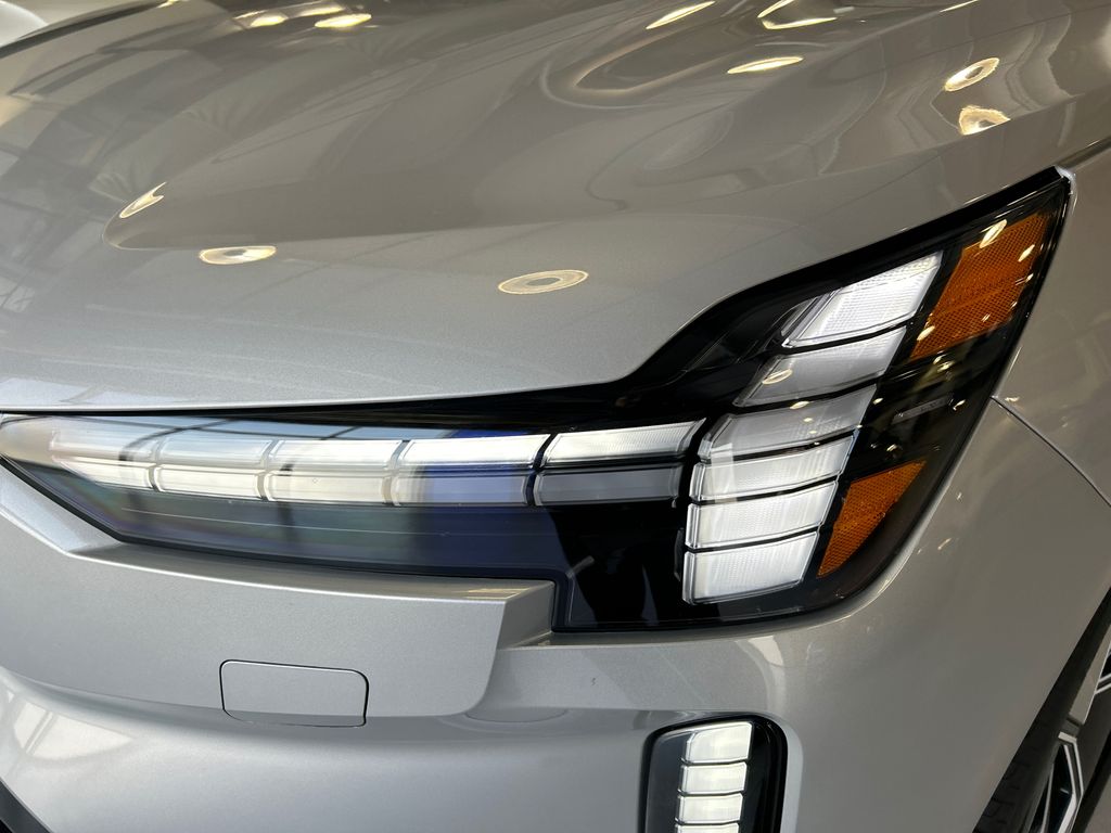 2025 Volvo EX90 Ultra - Photo 7