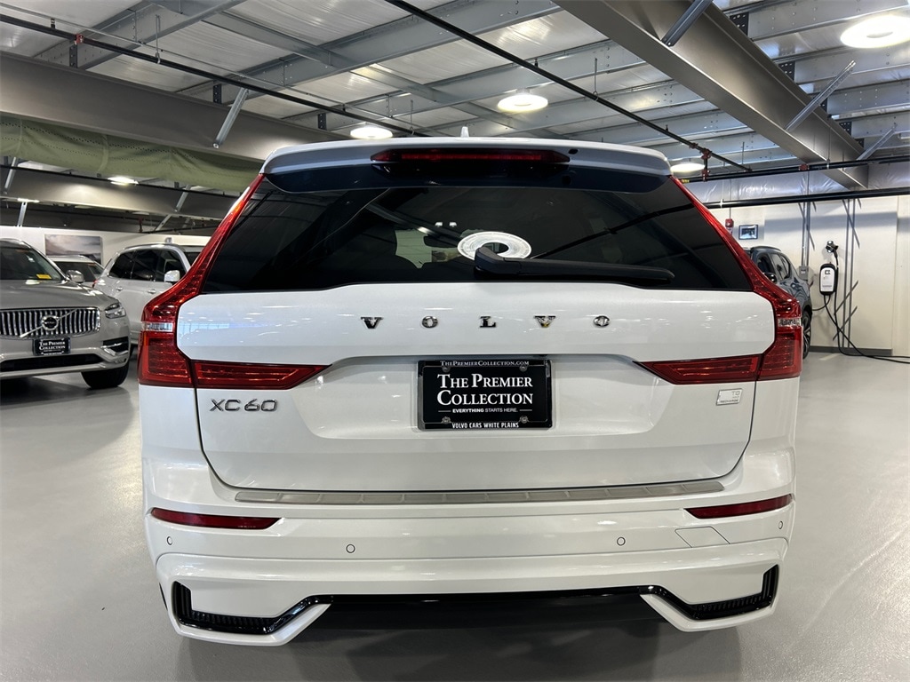 Certified 2023 Volvo XC60 Recharge Plug-In Hybrid Ultimate Dark SUV