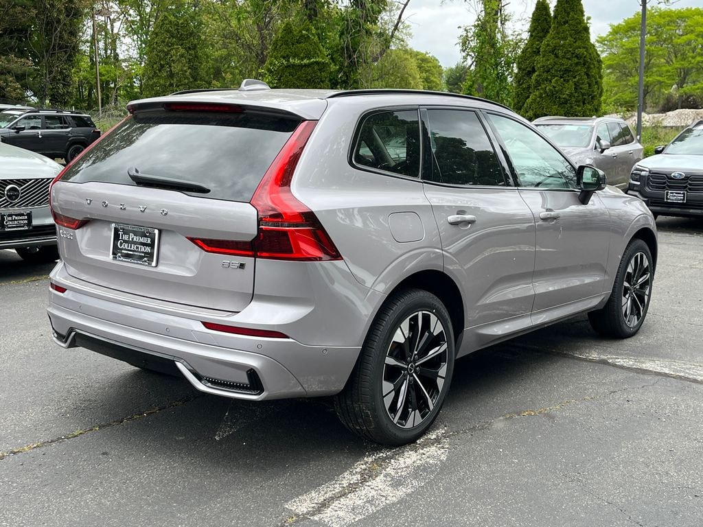 New 2026 Volvo XC60 B5 Plus SUV