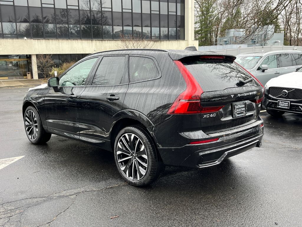 New 2026 Volvo XC60 plug-in hybrid T8 Ultra SUV