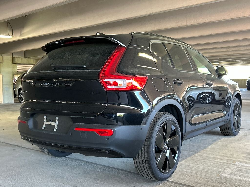 New 2026 Volvo XC40 B5 Ultra Black Edition SUV