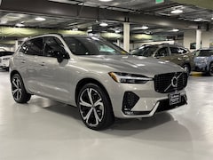 2023 Volvo XC60 B6 AWD Ultimate Dark SUV