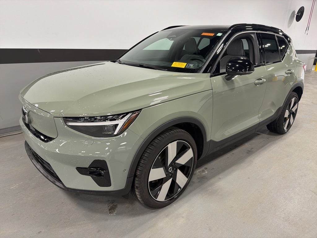 Certified 2023 Volvo XC40 Recharge Pure Electric Ultimate SUV