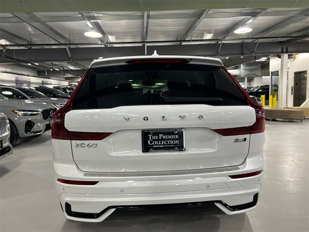 New 2026 Volvo XC60 B5 Plus SUV