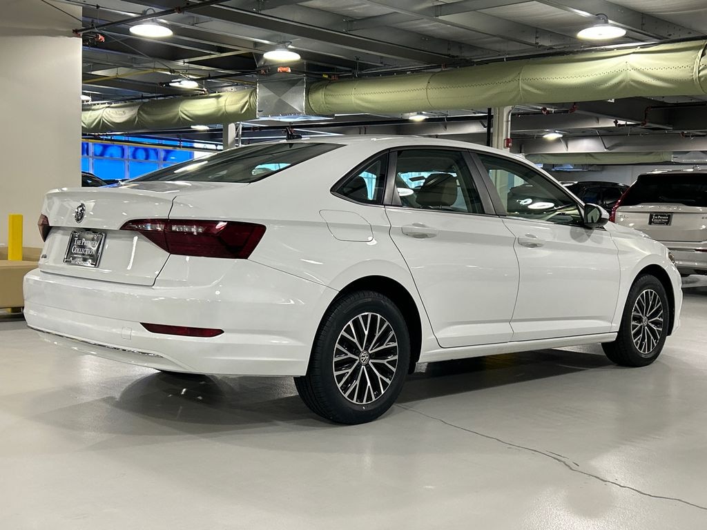 Used 2021 Volkswagen Jetta 1.4T SE Sedan