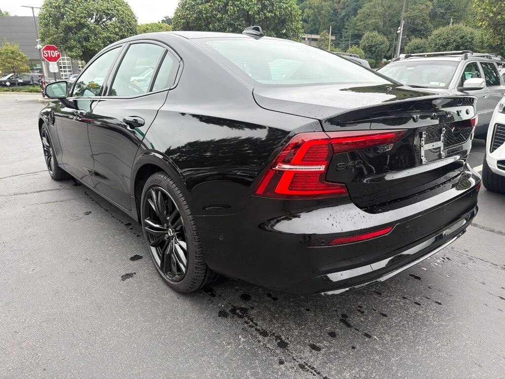 Used 2024 Volvo S60 plug-in hybrid T8 Plus Black Edition Sedan