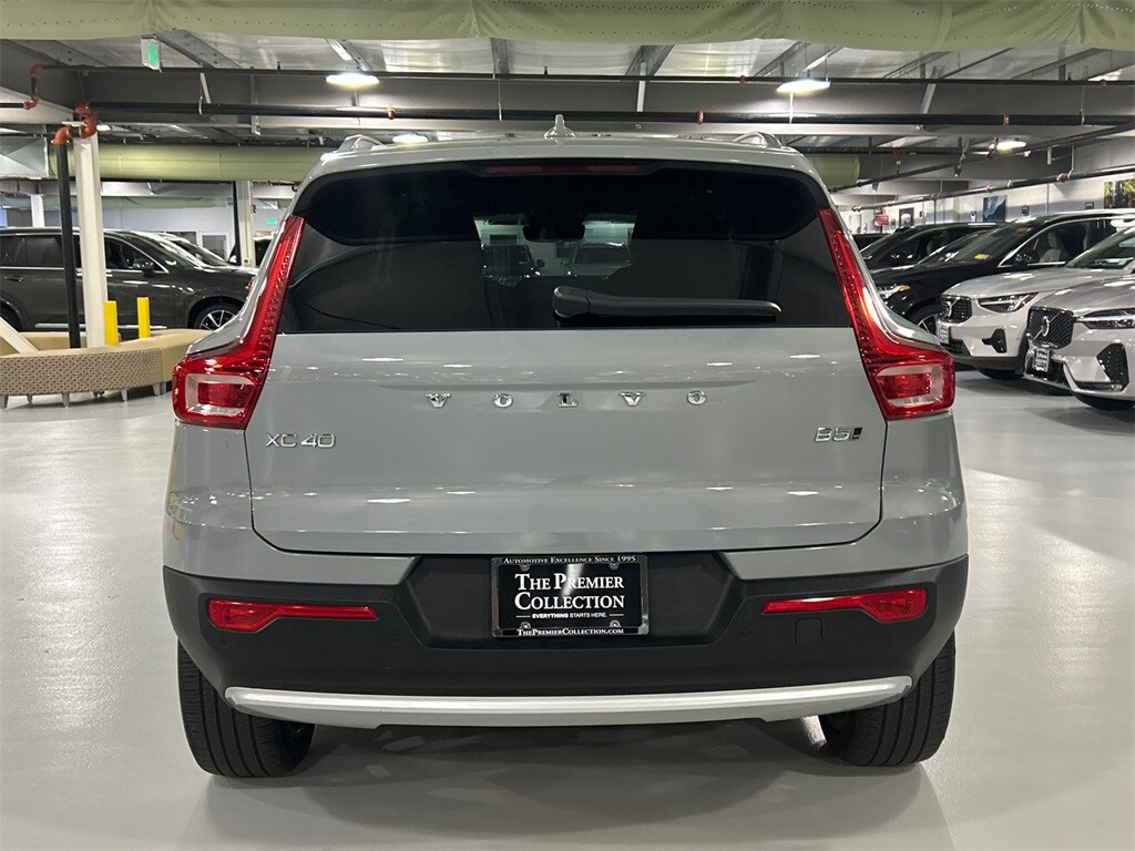 Certified 2025 Volvo XC40 B5 Plus Bright Theme SUV