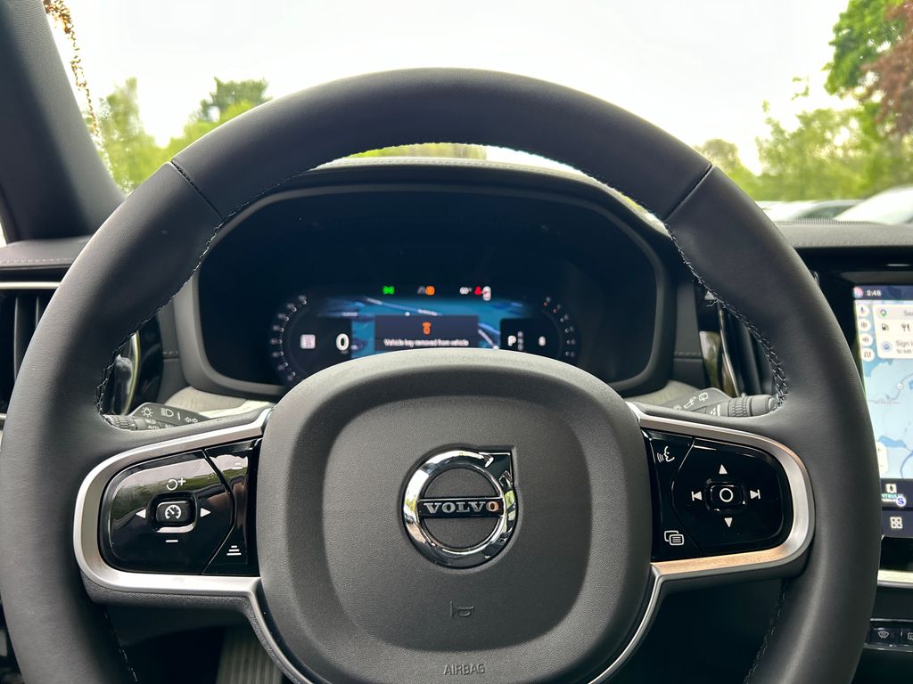 2026 Volvo V60 Cross Country Ultra - Photo 12