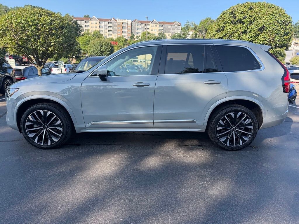 New 2026 Volvo XC90 B6 Plus 7-Seater SUV