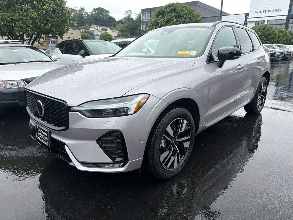 New 2026 Volvo XC60 B5 Plus SUV