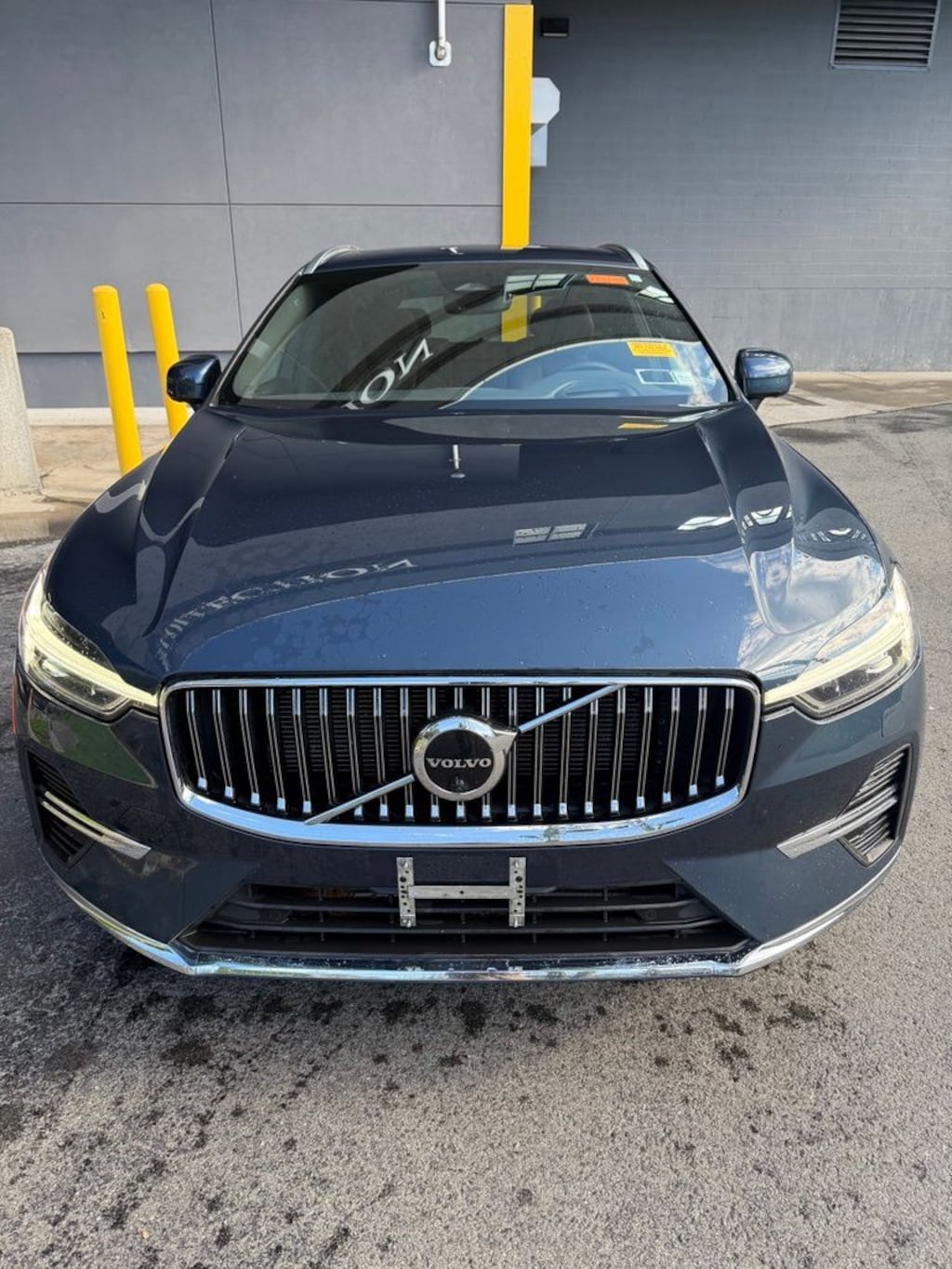 Used 2023 Volvo XC60 Recharge Plug-In Hybrid Ultimate Bright SUV