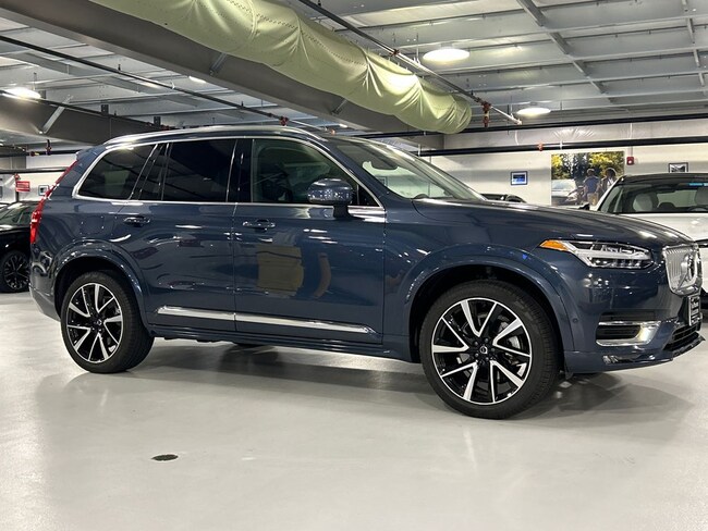2023 Volvo XC90 B6 AWD Plus 7-Seater SUV