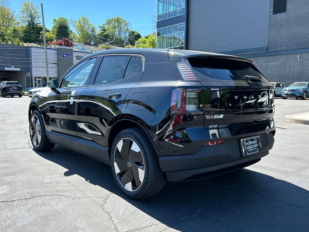 New 2026 Volvo EX30 Twin Motor Ultra SUV