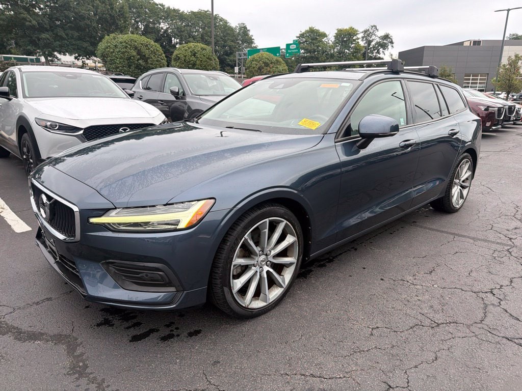 2019 Volvo V60 Momentum