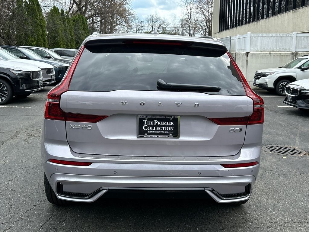 New 2026 Volvo XC60 B5 Plus SUV