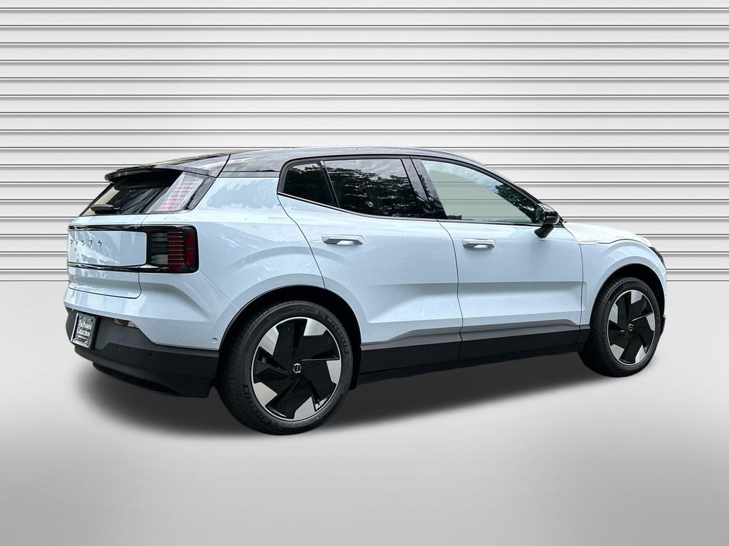 New 2026 Volvo EX30 Twin Motor Ultra SUV
