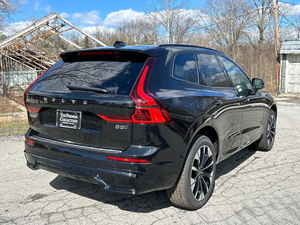 New 2026 Volvo XC60 B5 Plus SUV